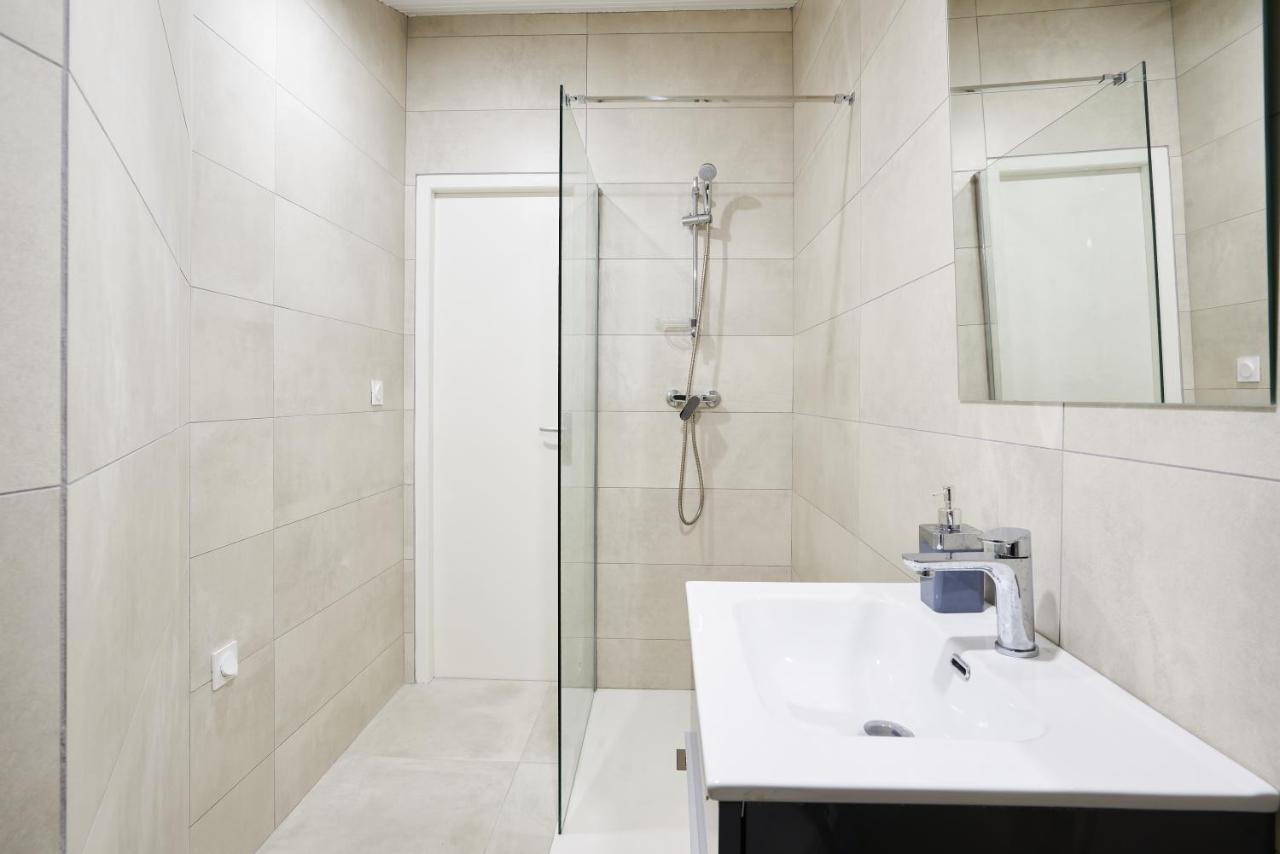Duplex De Standing En Plein Coeur De Beziers Apartment Ngoại thất bức ảnh